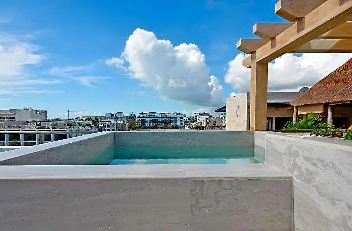Apartment Mayan Monk